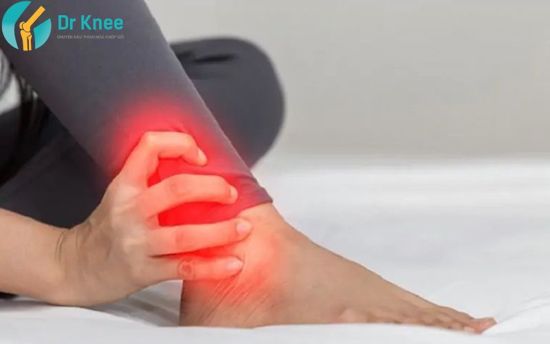 dấu hiệu nhận biết viêm khớp cổ chân